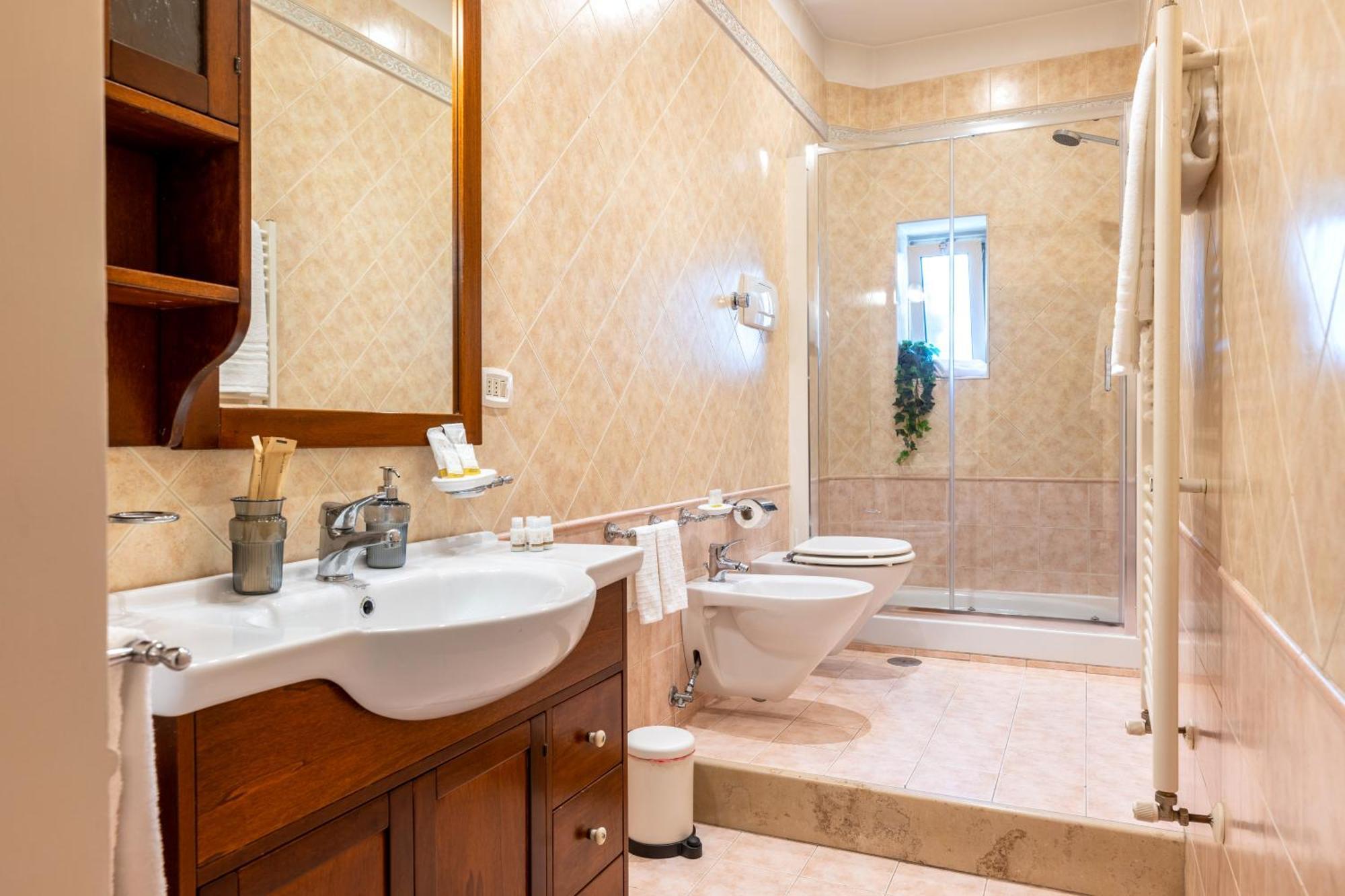 100Mq Maison Paradise - Central & Elegant Apt Bari Kültér fotó