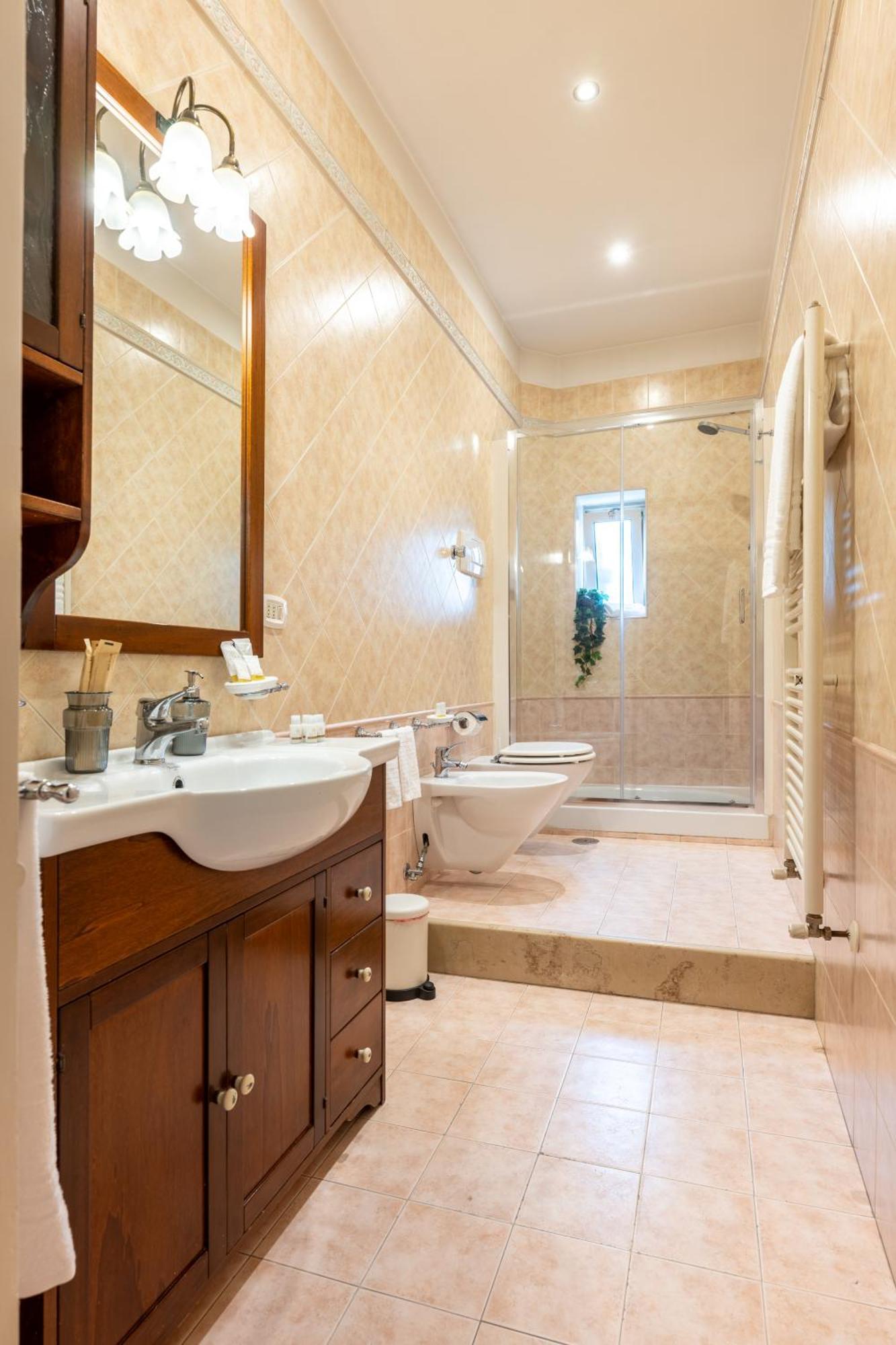 100Mq Maison Paradise - Central & Elegant Apt Bari Kültér fotó